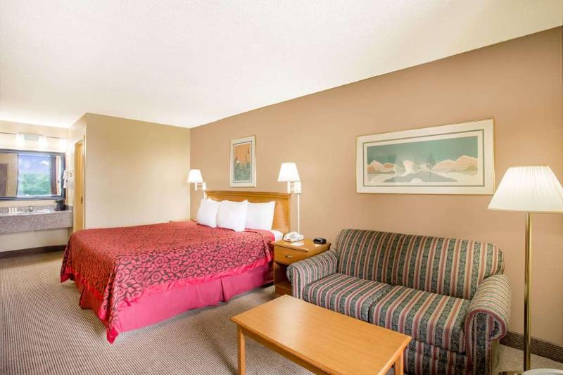 Days Inn By Wyndham Clinton - Laurens I-26 Extérieur photo